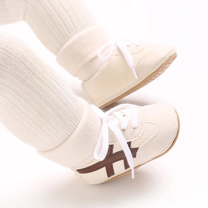 Zapatos de bebé de primavera y otoño para niños y niñas de 0 a 1 año, zapatos y calcetines que no se caen, suela suave antideslizante, zapatillas de 6 a 12 meses