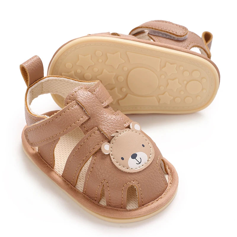 Summer sandals for baby boys and girls, breathable baby summer sandals, first walking shoes for newborns at 18 months old