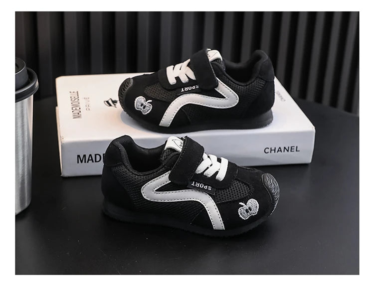 Baby Walking Shoes New Style Girls Retro Style Soft Sole Non Slip Casual Shoes Boys Breathable Versatile Forrest Gump Shoes