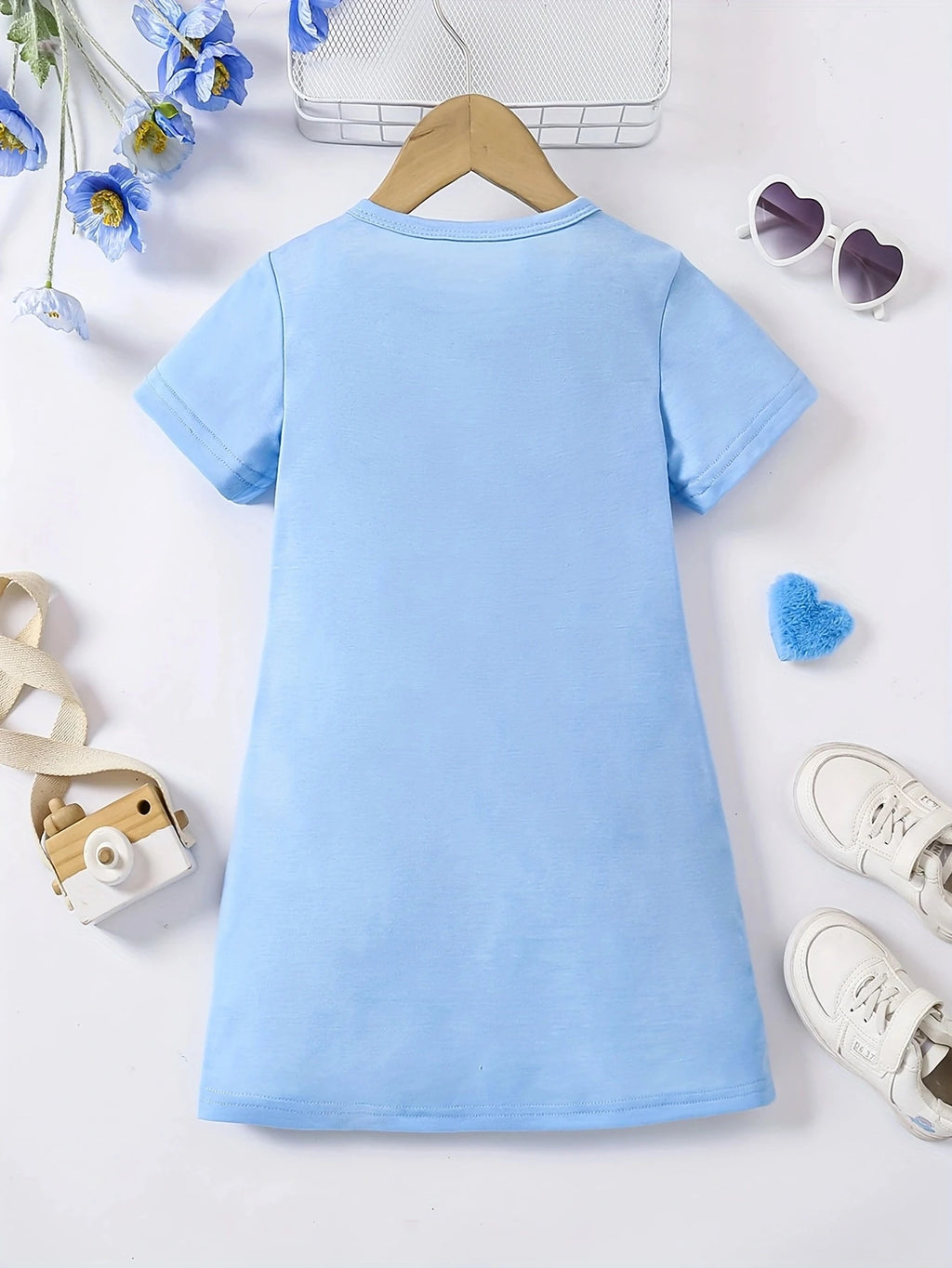 Bonito mono informal de verano para niña con estampado de amor, vestido de mezcla de fibra de poliéster suave, transpirable y elástico.
