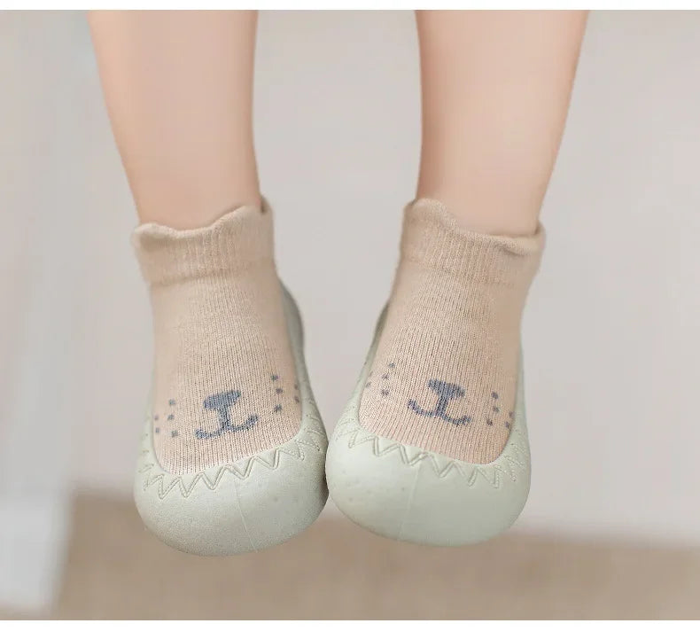 Baby Walking Shoes with Soft Soles, Anti Slip and Breathable Socks, Indoor and Outdoor Boys and Girls Odor Resistant Floor Shoes