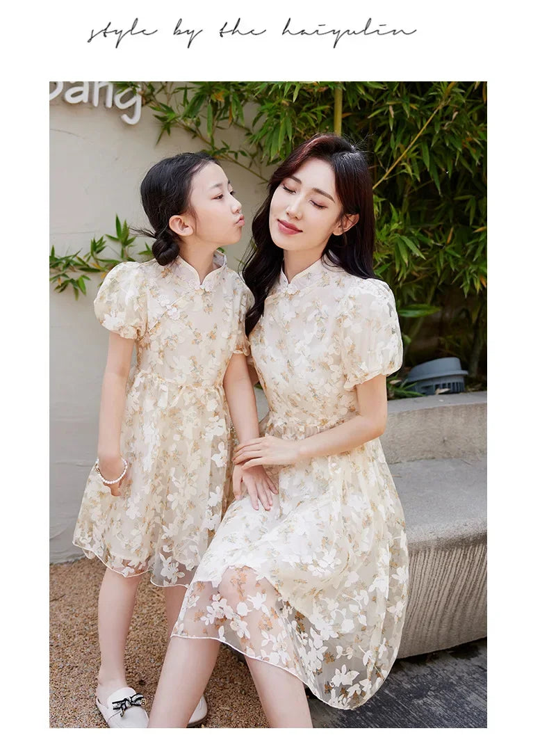 Mother Daughter Matching Dresses Vintage CheongsamGirl Daily Wear Retro Floral Dress Princess Gown Summer Outfit Mommy and