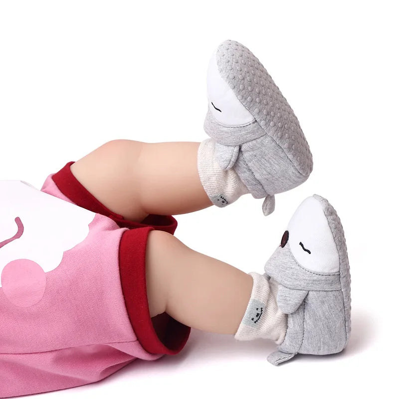Newborn Baby Shoes Boys Girls Soft Sole Non Skid Crib Toddler Shoe Cute Animal Winter Warm Booties First Walker Crib Shoes 0-18M