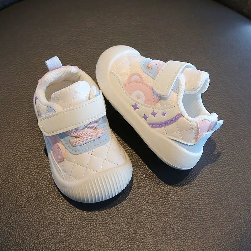 Soft Sole Toddler Shoes for Babies Anti Slip First Walkers with Secure Fit Cute Cartoon Design Sneakers for Spring Autumn