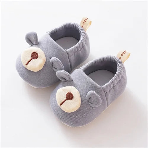 Neugeborenen-Babyschuhe für Mädchen Jungen Süße Weiche Kleinkind-Bodenschuhe Sportschuhe für Kleinkinder Erste Lauflernschuhe Lässige Cartoon-Babyschuhe Rutschfest