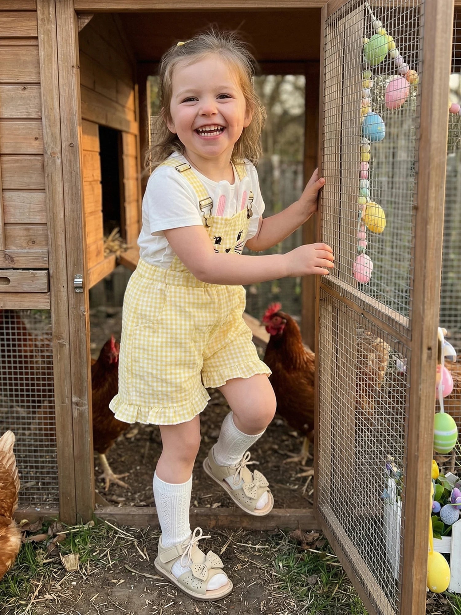 Kinder Mädchen Hasen Overall mit Taschen Niedlicher Hase Rüschenbesatz Ärmelloser Jumpsuit Shorts für Ostern
