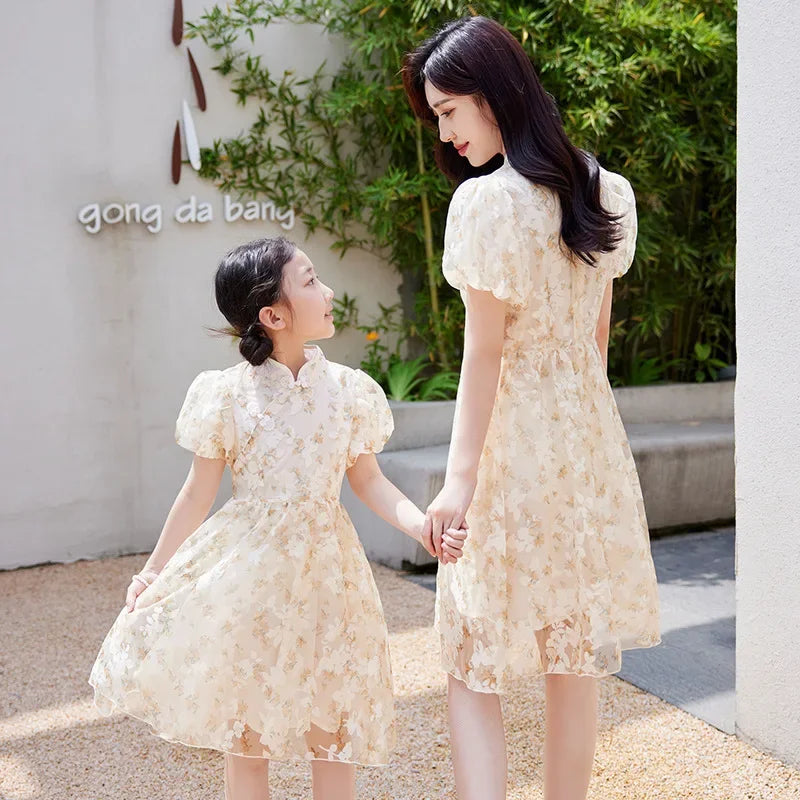 Mother Daughter Matching Dresses Vintage CheongsamGirl Daily Wear Retro Floral Dress Princess Gown Summer Outfit Mommy and