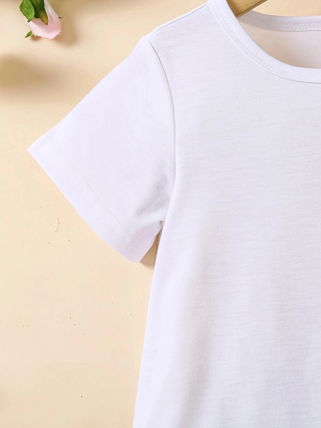 Bonito mono informal de verano para niña con estampado de amor, vestido de mezcla de fibra de poliéster suave, transpirable y elástico.
