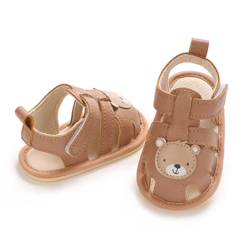 Summer sandals for baby boys and girls, breathable baby summer sandals, first walking shoes for newborns at 18 months old
