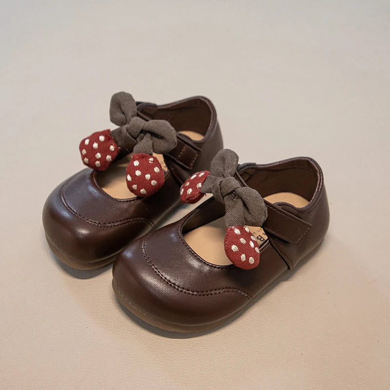 Baby Girls Leather Shoes with Cute Bow 2026 New Spring Autumn Toddler School Dance Flats Soft Sole Chic Princess Party Dress Up
