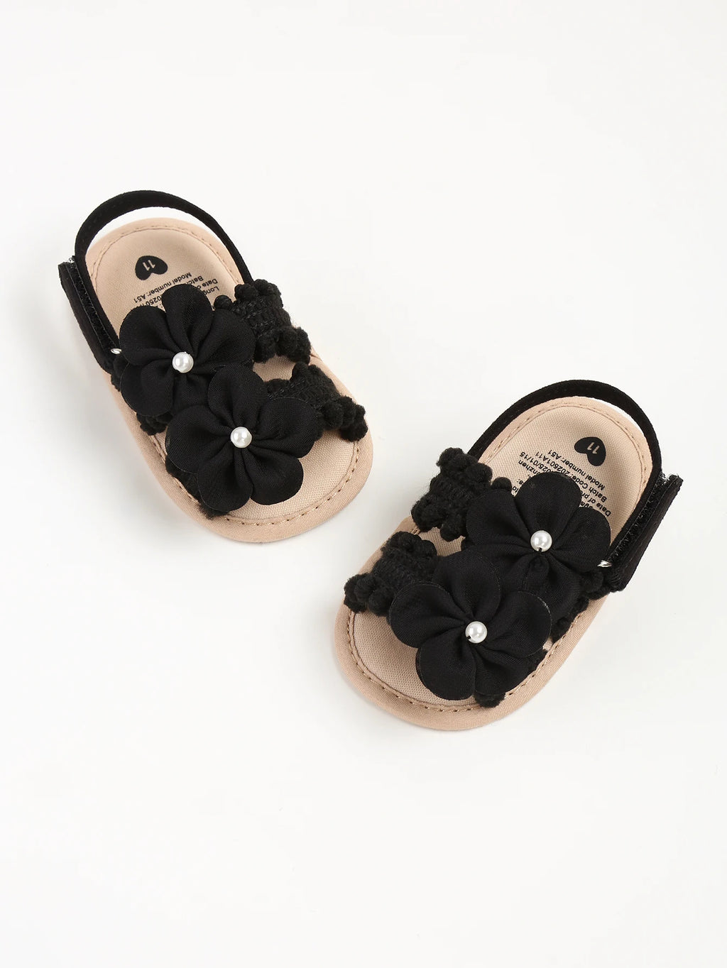 Cute princess baby shoes with spring and autumn small flower soft sole suitable for 0-1 year old babies to wear