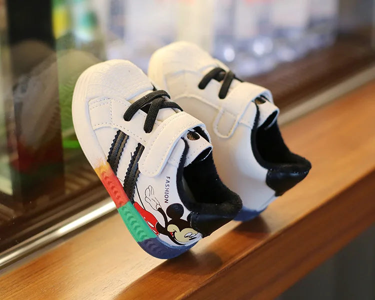 Mickey Minnie Zapatos casuales para niños niñas Zapatillas deportivas transpirables y suaves para bebés Calzado deportivo al aire libre para niños pequeños Primavera