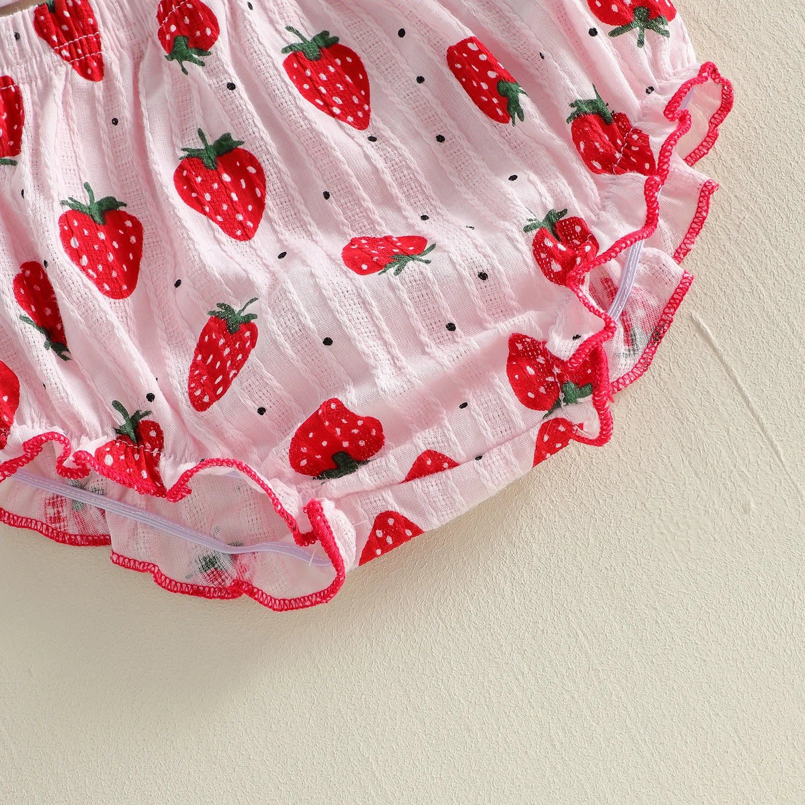 Conjunto de ropa para bebés de verano para niñas, lindo estampado de puntos, camisetas de manga voladora, pantalones cortos, atuendo