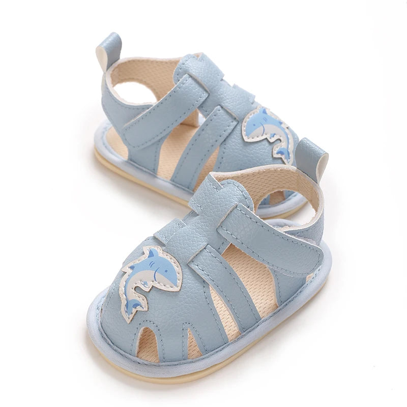 Summer sandals for baby boys and girls, breathable baby summer sandals, first walking shoes for newborns at 18 months old