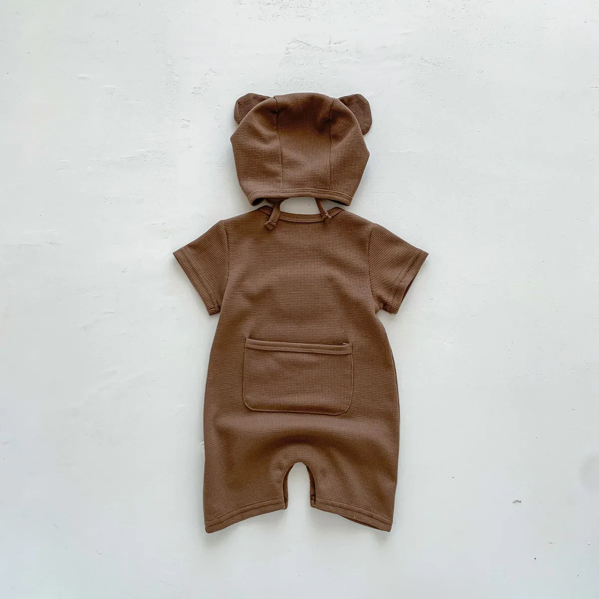 Novedad de verano para niños bebés, niñas y niños, manga corta, gofre, parche de oso, mameluco de algodón para recién nacidos, regalo, gorro con orejas
