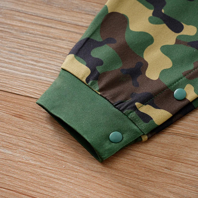 Newborn Clothes Cool Camouflage Badge Comfortable And Soft 0-18 Boys And Girls Spring And Autumn Long Sleeved Baby Jumpsuit