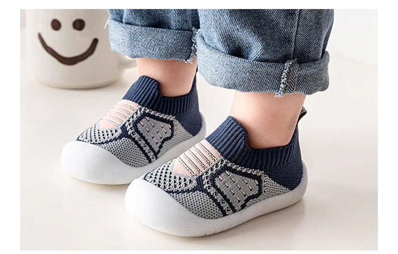 Baby Schuhe Anti-Rutsch Atmungsaktive Krabbelschuhe mit Gummisohle für Kinder Jungen Mesh-Schuhe Weiche Sohle Baby Mädchen