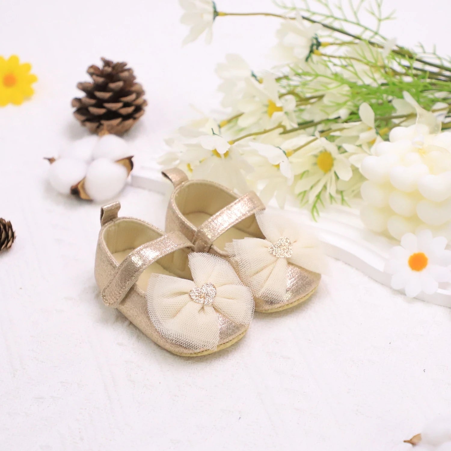 Baby Steps Schuhe Babys erste Lauflernschuhe Babyschuhe Atmungsaktiv Rutschfest Mädchen Modeschuhe Prinzessinnen Spitzenstil