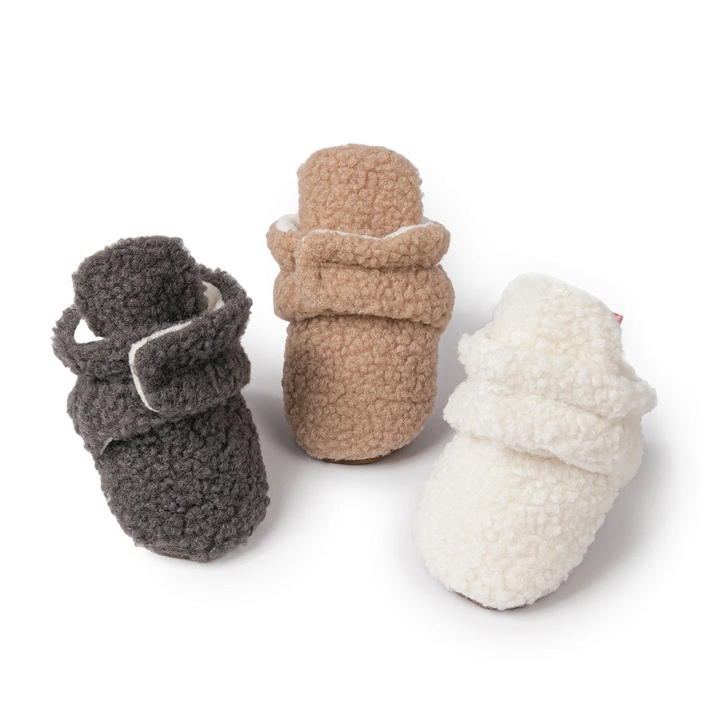 Meckior Botines de forro polar para bebé, zapatillas para bebé, niña y niño, antideslizantes, suela blanda, calcetines para bebé, primeros andadores de recién nacido, zapatos cálidos para cuna