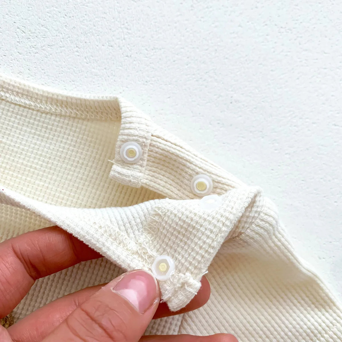 Novedad de verano para niños bebés, niñas y niños, manga corta, gofre, parche de oso, mameluco de algodón para recién nacidos, regalo, gorro con orejas