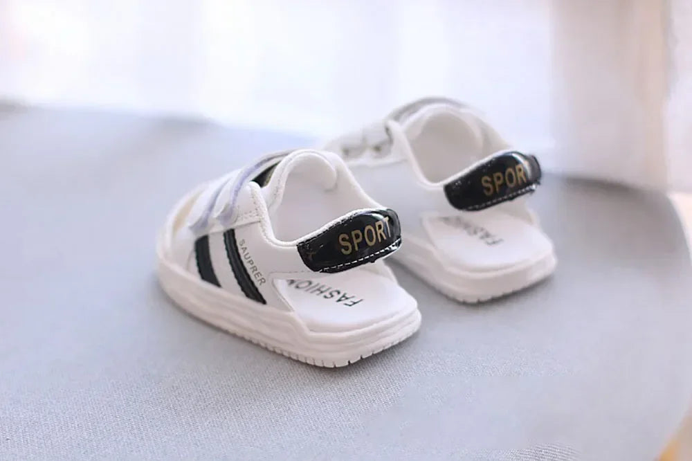 Fashion Baby Sandals Trendy Closed-Toe Sandals Children Toddler Walking Shoes Kids Outdoor Anti-Slip Soft and Comfortable Shoes