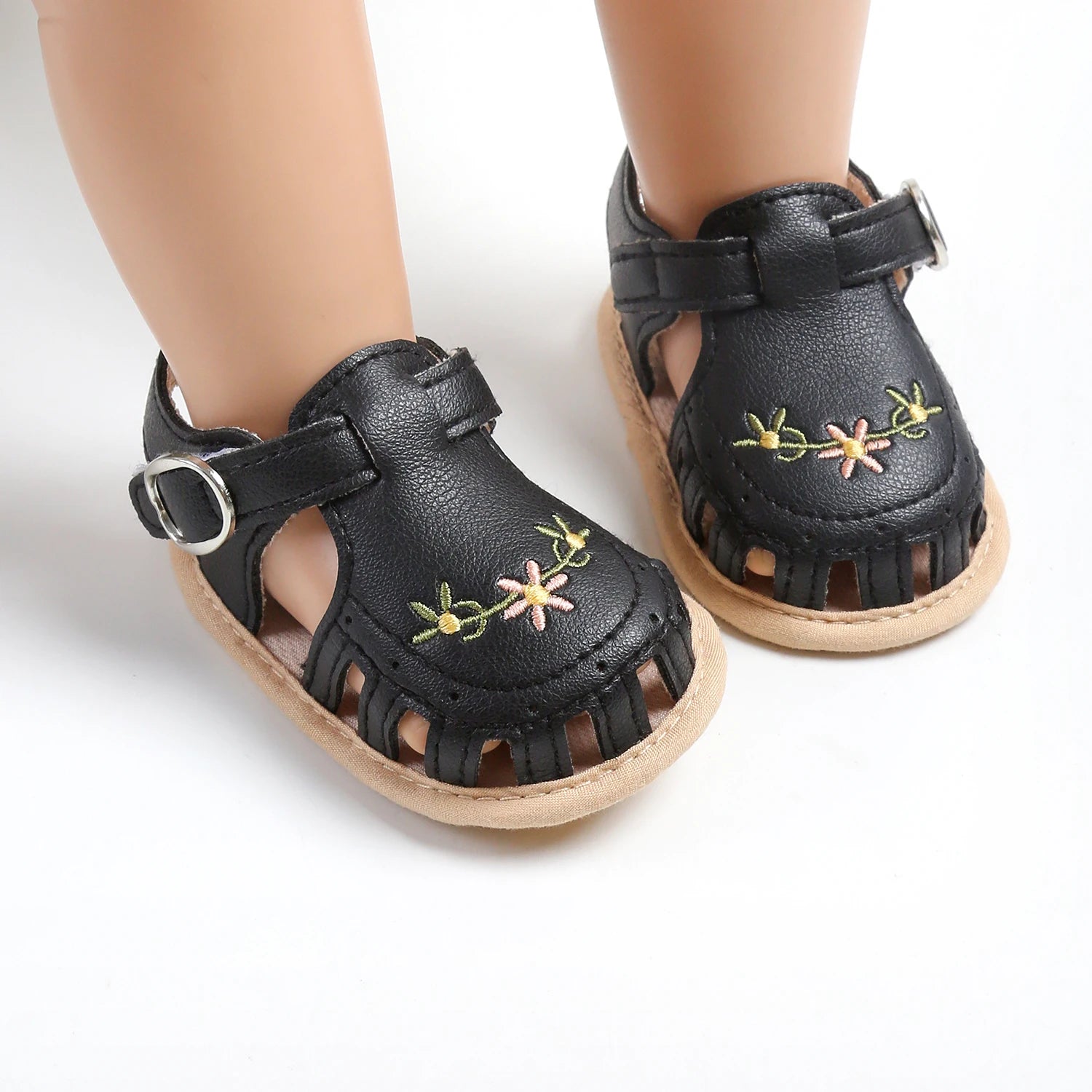 Baby summer sandals non-slip soles, soft flat shoes for infants, suitable for indoor and outdoor learning to walk shoes.