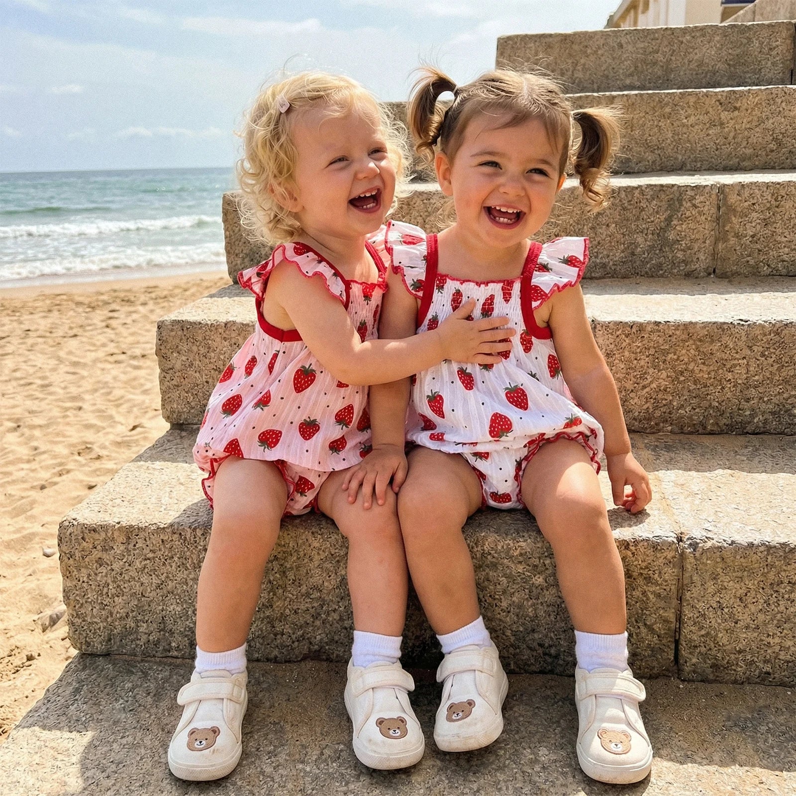Conjunto de ropa para bebés de verano para niñas, lindo estampado de puntos, camisetas de manga voladora, pantalones cortos, atuendo