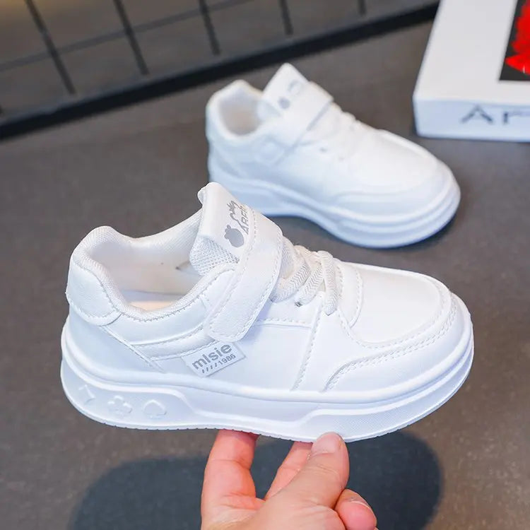 2026 New Leather Kids Running Shoes youngsters teens Casual Fashion Walking Sneakers Breathable Non-slip Girl Tennis Footwear