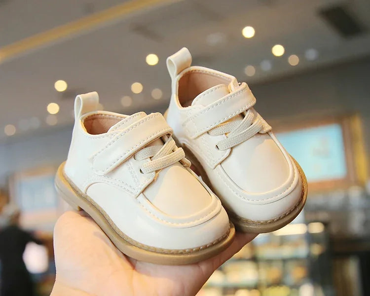 Baby Kids Small Leather Shoes British Style Boys Girls Walking Shoes Soft Sole 2024 New Children Flat Shoes Casual Comfortable
