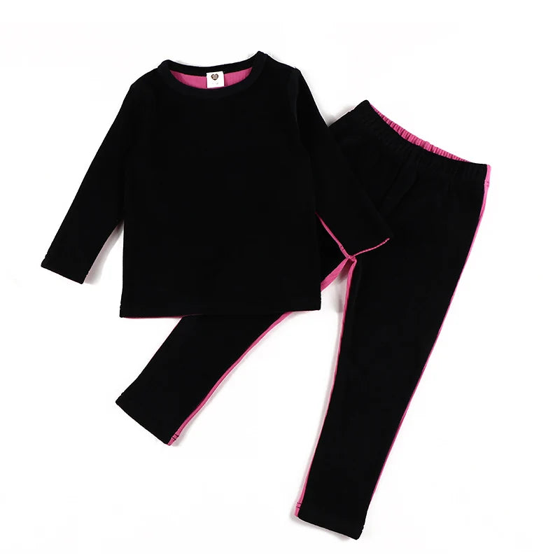 Jungen Schlafanzug Set blaues schwarzes Oberteil und Hose Kinderkleidung für Jungen und Mädchen Rundhals Winter Velours Vorderseite Rippen Rückseite