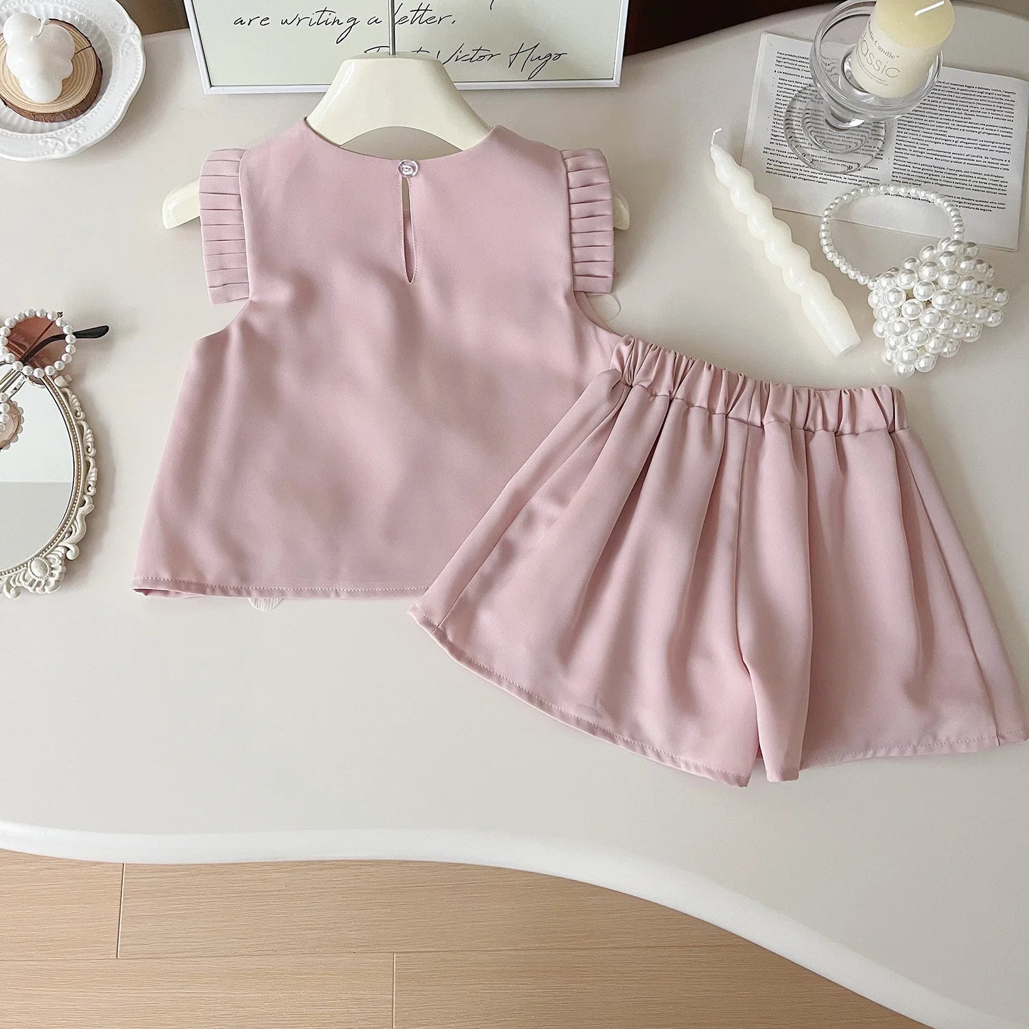 Kinderanzug für Mädchen Sommer Niedlich Drei Blumen Kurzarm-T-Shirt + Shorts 2-teilige Sets Freizeit-Outfit Baby Kinder Kleidung