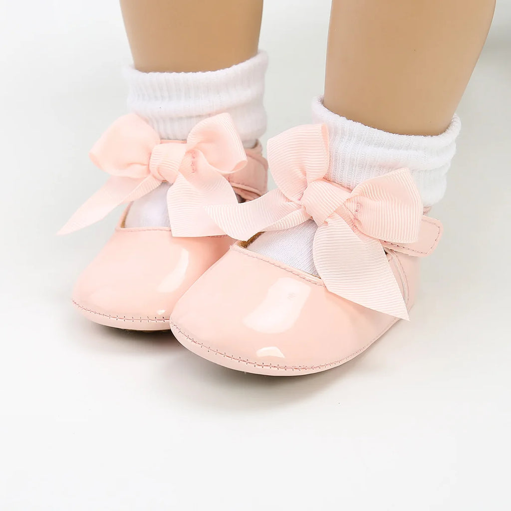Bailarinas con nudo de lazo para bebé, suela de goma antideslizante, zapatos de PU para primeros pasos, zapatos de vestir para cuna de bebé