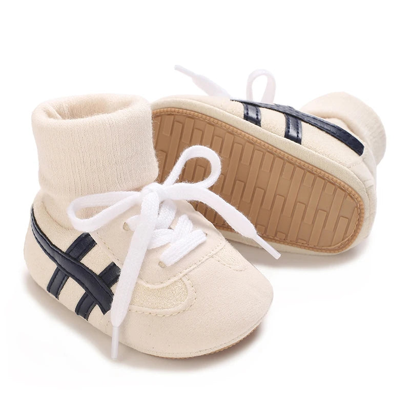Zapatos de bebé de primavera y otoño para niños y niñas de 0 a 1 año, zapatos y calcetines que no se caen, suela suave antideslizante, zapatillas de 6 a 12 meses