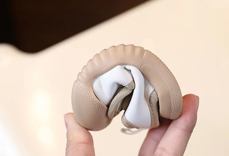 Baby Sandals Cute Bear Soft Breathable Beach Shoes Summer Infant Sandals For Boy First Walkers Toddler Girl Sandals Khaki, White