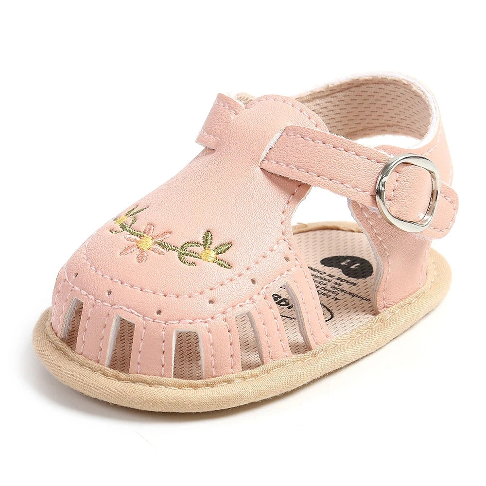 2024 Newborn Baby Girl Sandals Summer Embroidered Leisure Comfortable Lightweight Floral Soft Sole Wrap Toe Sandals For 0-18M