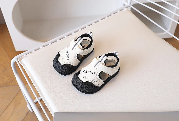 Baby Boys Girls Sandals 0-24 Months 2025 New Summer Non-slip Soft Sole Toddler Beach Shoes Toes Capped First Walkers Barefoot