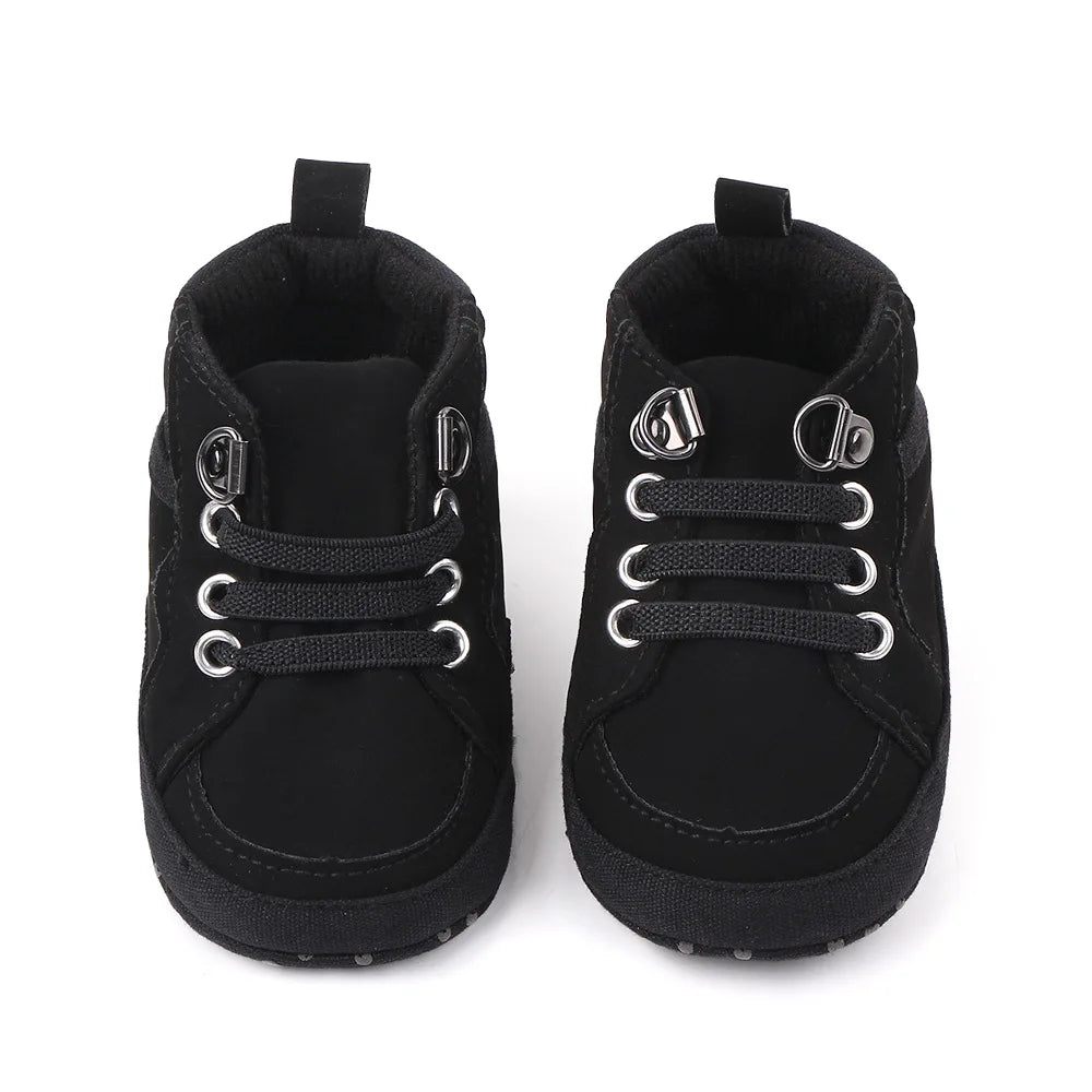 Brand Neugeborenes Baby Junge Schuhe Weiche Sohle Krabbelschuhe Warme Stiefel Anti-Rutsch Sneaker Einfarbig PU Lauflernschuhe für 1 Jahr alt 0-18 Monate