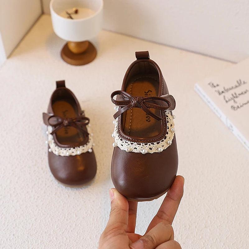 Little Girl'S Leather Shoes Ruffles Retro Style Adorable Kids Flat Shoe Spring Versatile Three Colors Fashion Children Mary Jane