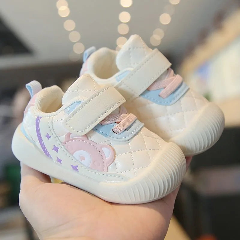 Soft Sole Toddler Shoes for Babies Anti Slip First Walkers with Secure Fit Cute Cartoon Design Sneakers for Spring Autumn