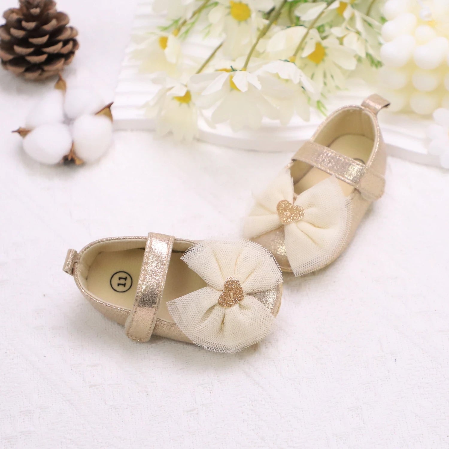Baby Steps Schuhe Babys erste Lauflernschuhe Babyschuhe Atmungsaktiv Rutschfest Mädchen Modeschuhe Prinzessinnen Spitzenstil