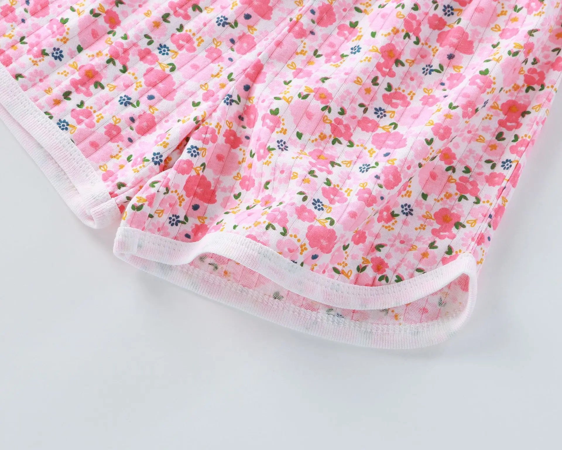 Conjuntos de ropa de verano para niñas, nuevo top sin mangas para bebés, pantalones cortos, traje de 2 piezas, conjunto de ropa con cuello cuadrado para niñas, ropa de algodón para niños