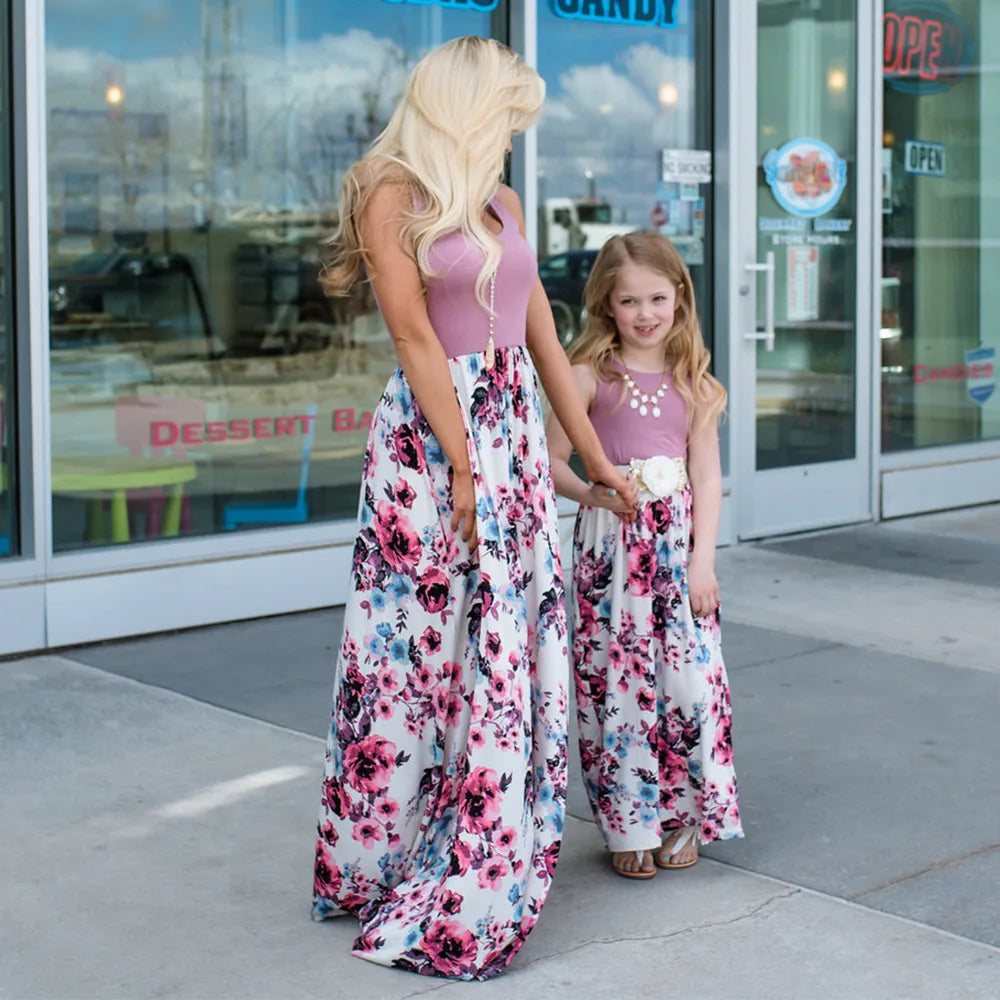 2026 Mom And Daughters Matching Clothes Floral Girls Dress Mom Women Frech Style Dress Causal Kid Girls Costume