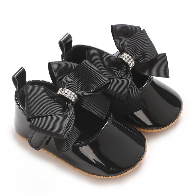 Lindos Zapatos de Princesa para Bebé Edición Primavera y Otoño Decoración de Lazo de Mariposa Suela Blanda de PU Adecuado para Bebés de 0 a 1 Año