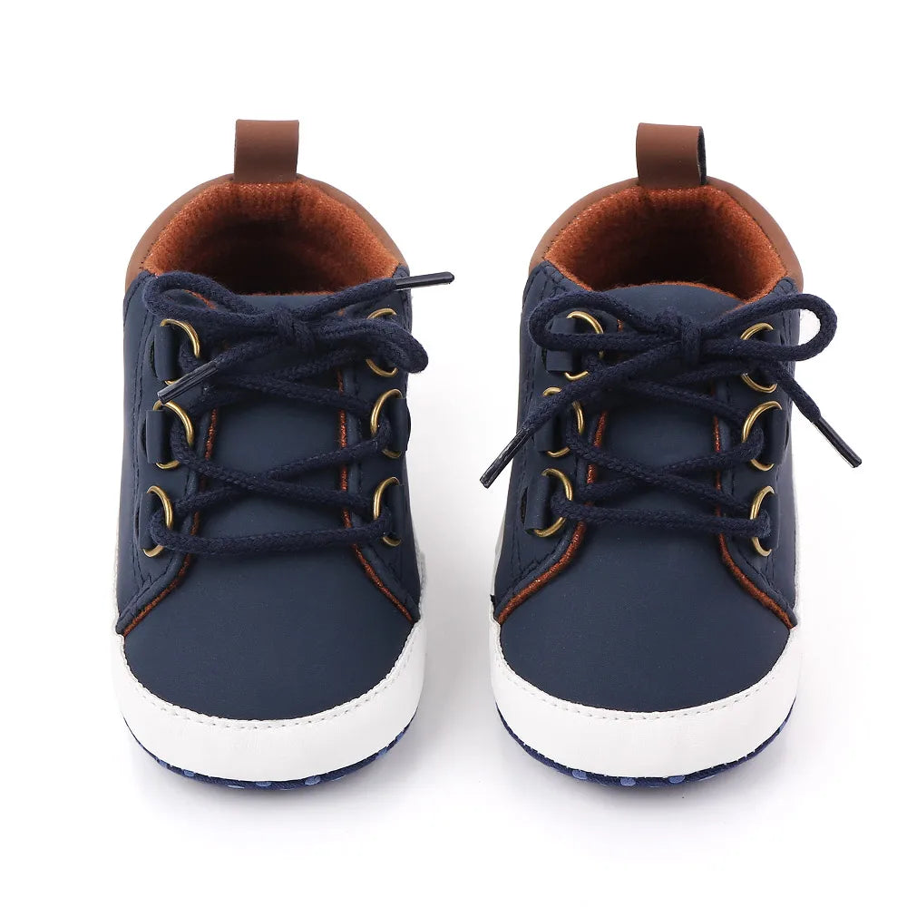 Baby Schuhe Frühling und Herbst Stil Weiche Baumwolle Rutschfeste Sohle Lässig für Jungen und Mädchen 0-9-18 Monate Kleinkind Vorlaufen D2351