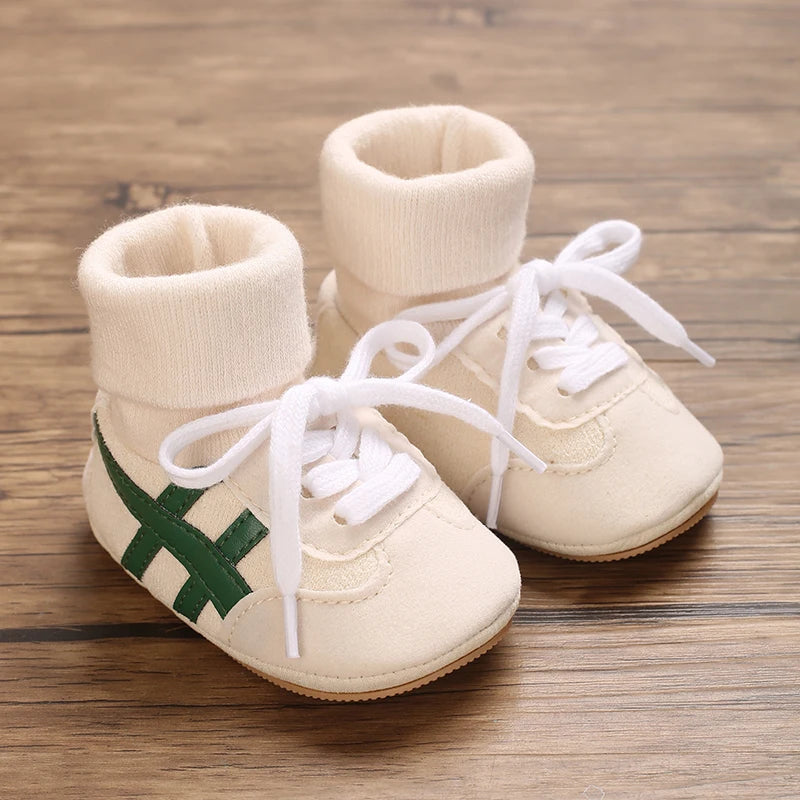 Zapatos de bebé de primavera y otoño para niños y niñas de 0 a 1 año, zapatos y calcetines que no se caen, suela suave antideslizante, zapatillas de 6 a 12 meses