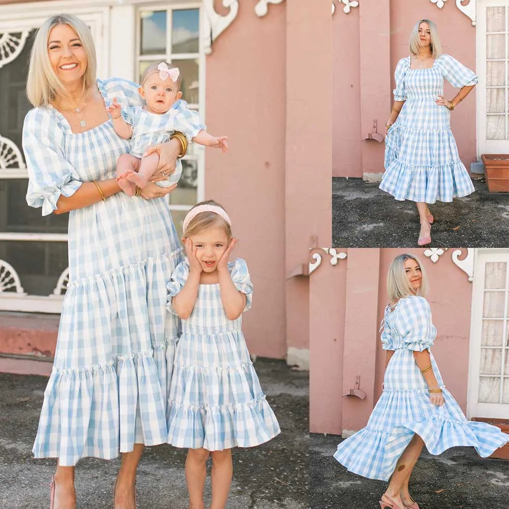 Mother and Daughter Matching Outfits Vestidos Family Matching Dresses Floral Printed Beach Family Look Dress