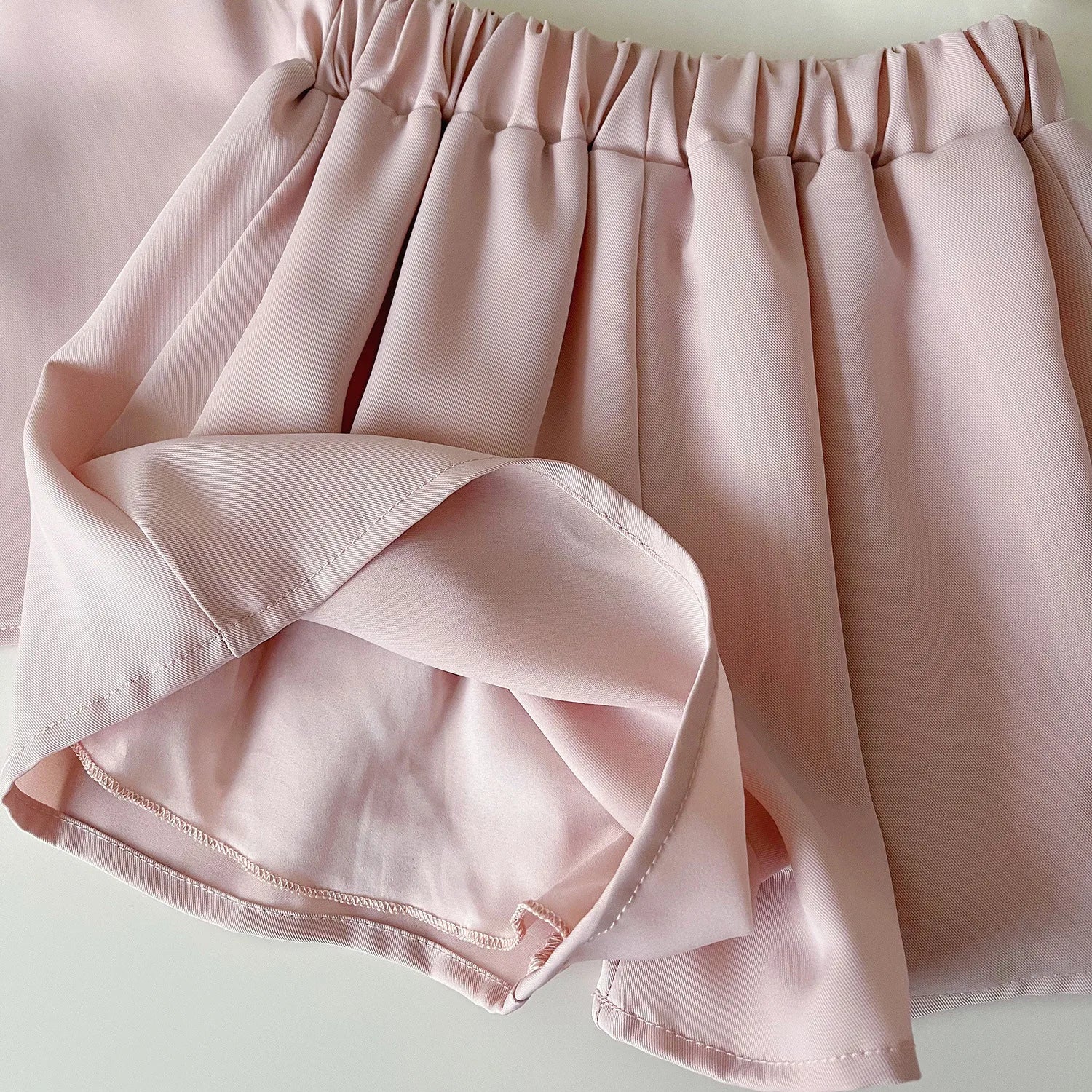 Kinderanzug für Mädchen Sommer Niedlich Drei Blumen Kurzarm-T-Shirt + Shorts 2-teilige Sets Freizeit-Outfit Baby Kinder Kleidung