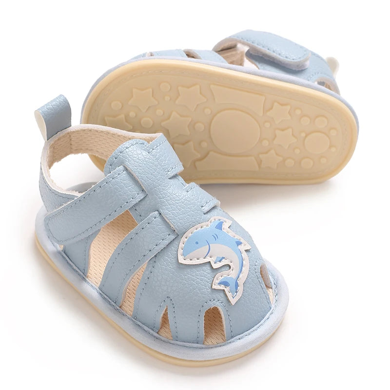 Summer sandals for baby boys and girls, breathable baby summer sandals, first walking shoes for newborns at 18 months old
