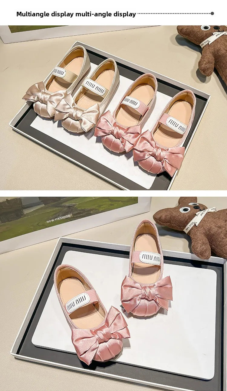 Baby Girls Beautiful Hollow Flat Sandals 2026 Casual Soft Cartoon Bow Students Cute Comfortable Elegant Kids Daily Summer