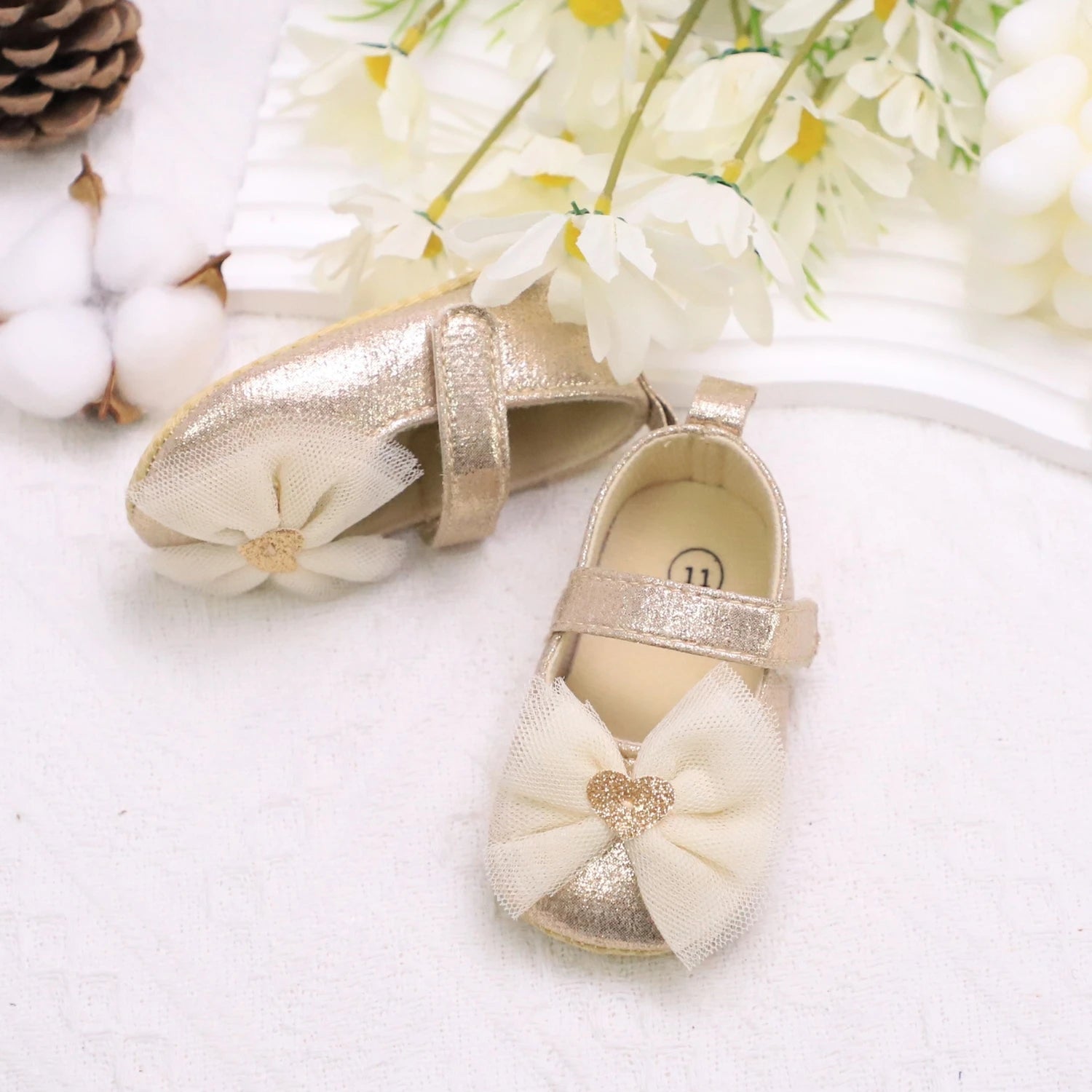Baby Steps Schuhe Babys erste Lauflernschuhe Babyschuhe Atmungsaktiv Rutschfest Mädchen Modeschuhe Prinzessinnen Spitzenstil